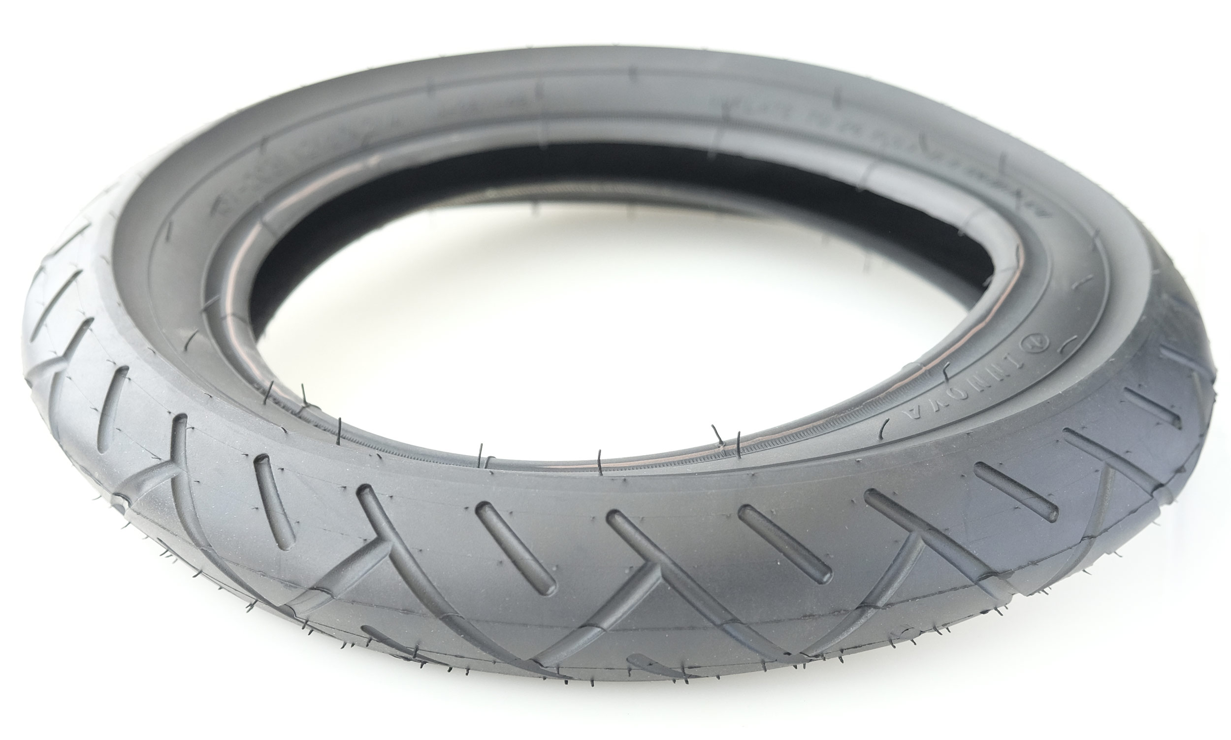 12 1/2 x 2 1/4 57-203 Innova Reifen