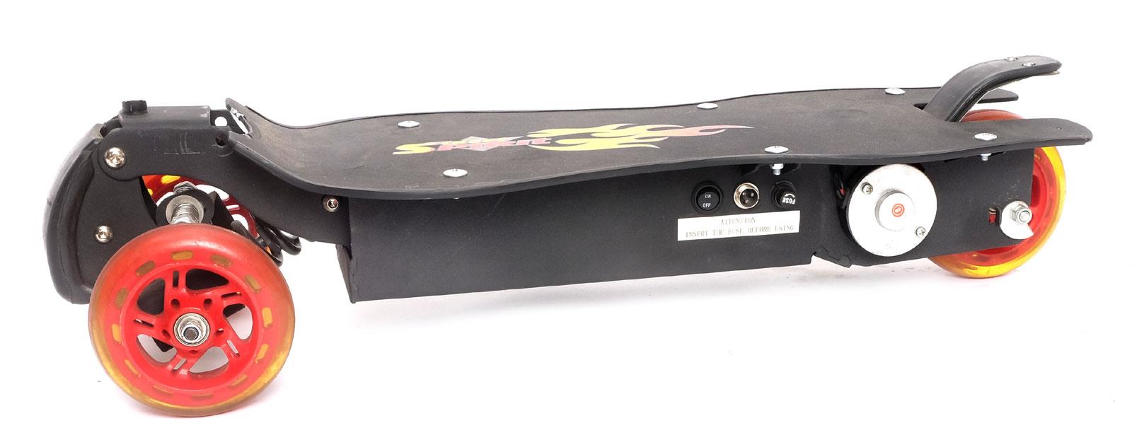 STREETSPIRIT Elektrokickboard mit 3-Rädern - ohne Lenker STREETSPIRIT Elektrokickboard mit 3-Rädern - ohne Lenker