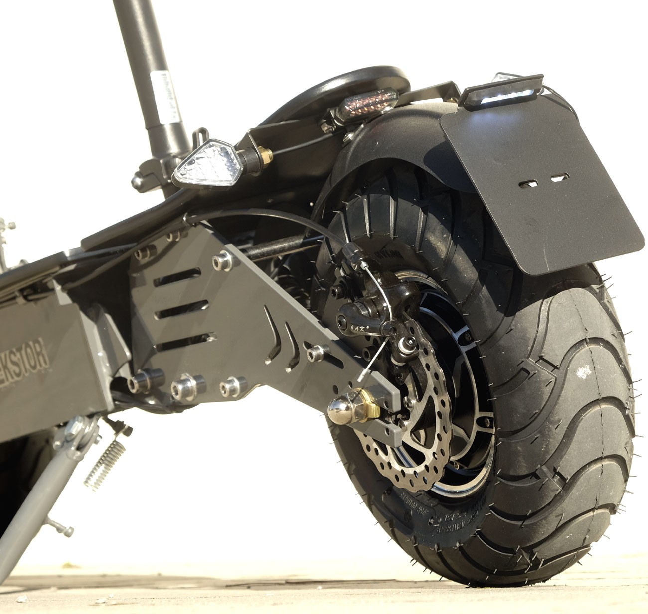 TREKSTOR EG90 E-Scooter 45 km/h  gebraucht, hergerichtet mit ausgelesenen Akku 973 Wh