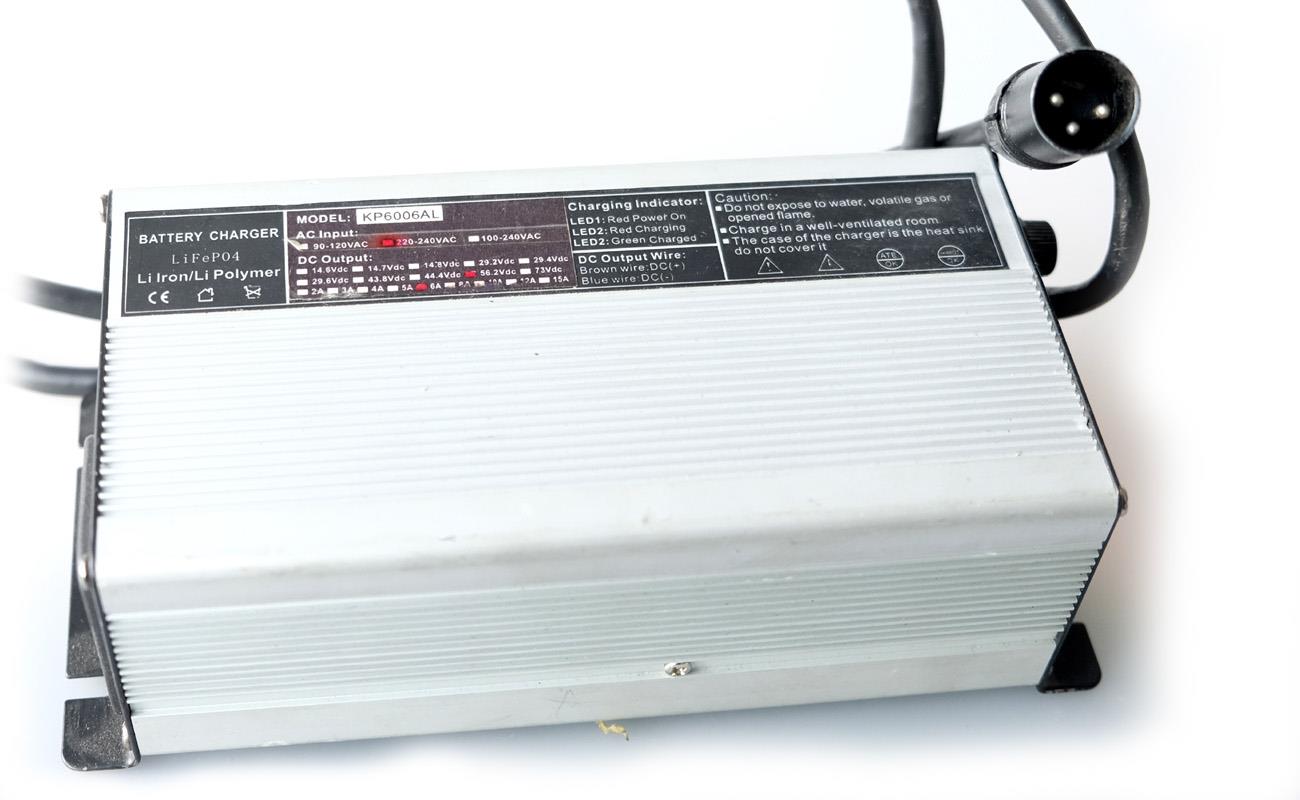 56,2V 6A LiFePo4 Li Iron/LiPolymer Charger XLR
