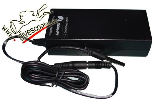 SEADOO® SEA SCOOTER™ RS | YAMAHA® | NAUTICA Navtech Li Charger Ladegerät