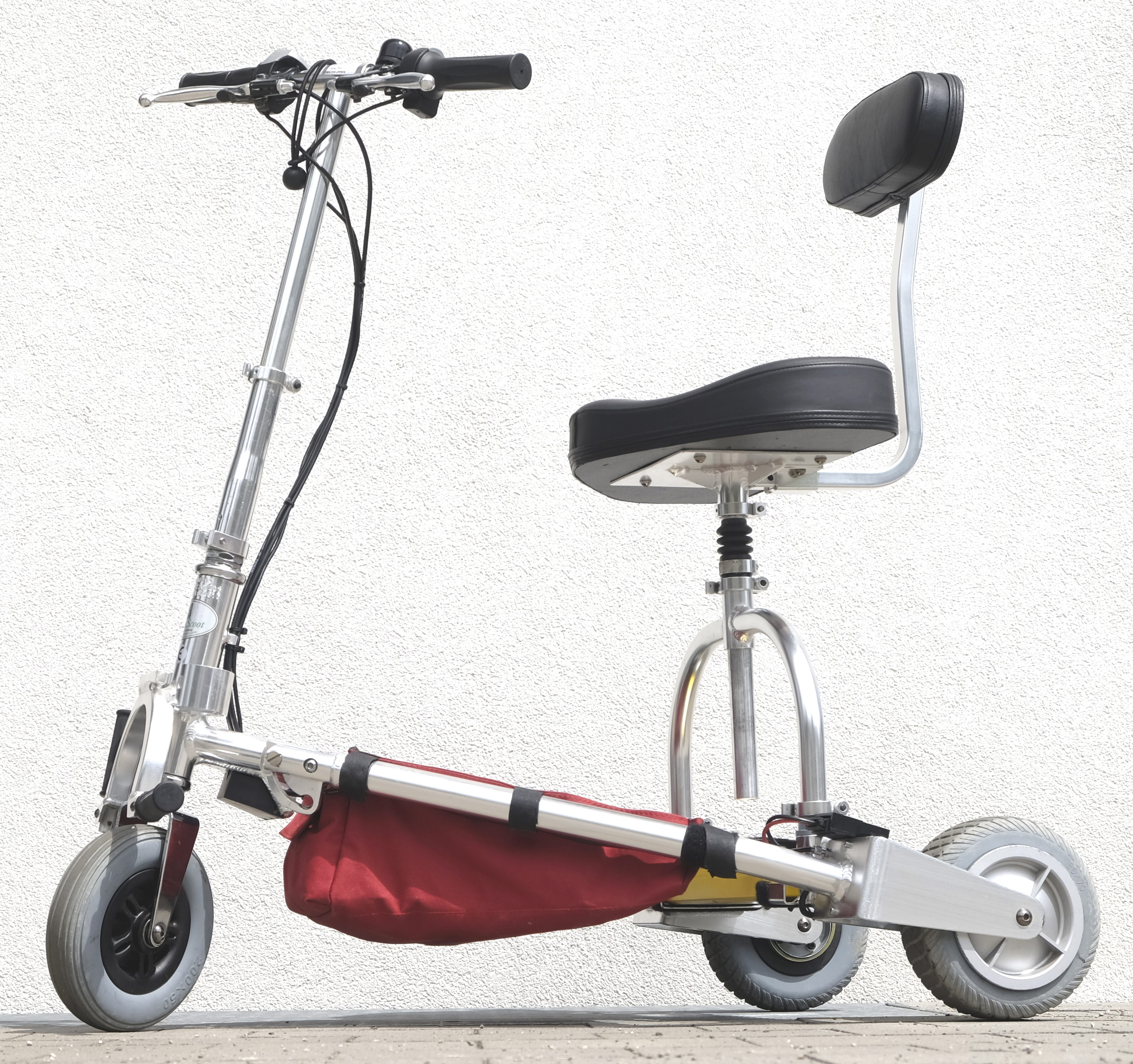 TRAVELSCOOT Deluxe FULL SIZED Set gebraucht inkl. 274 Wh Akku
